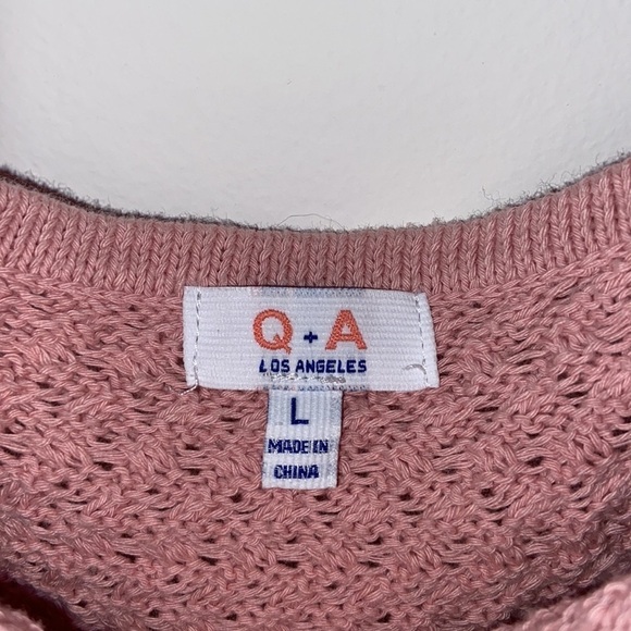 Q & A crocheted sweater - Picture 6 of 8
